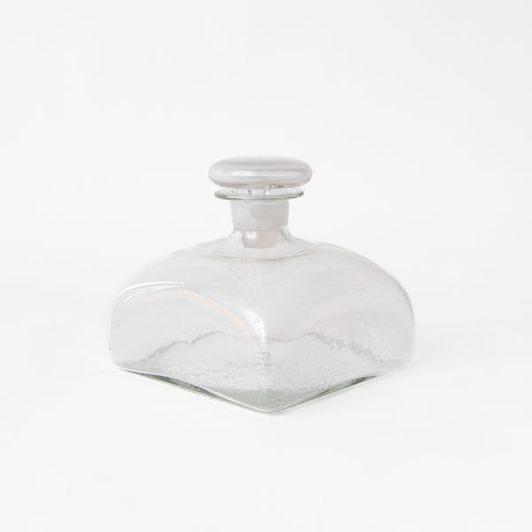 LOW TEXTURED BLOWN GLASS DECANTER