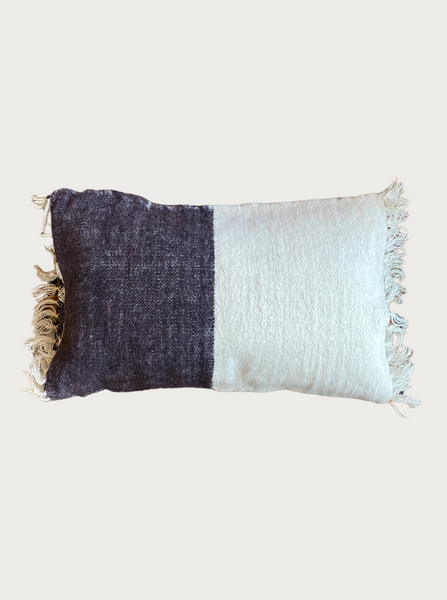 Two-toned wool Sakara pillow
